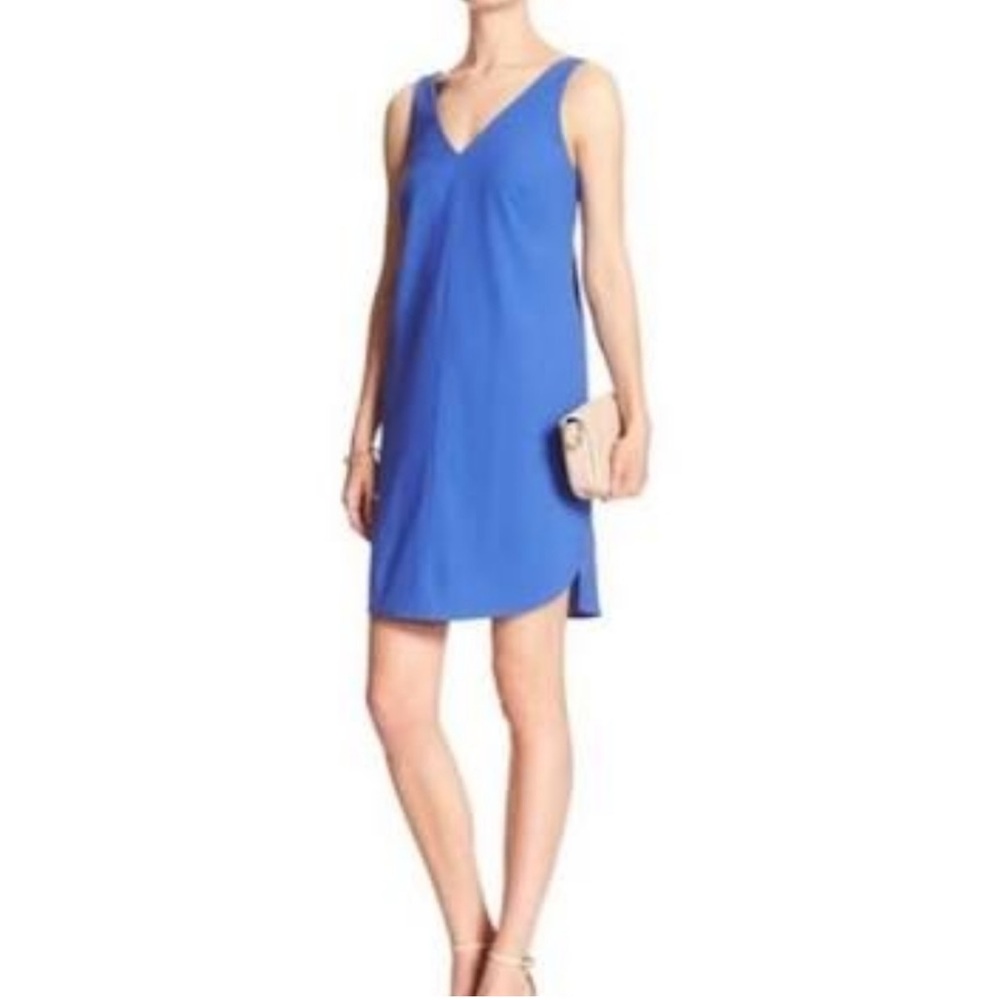 Banana Republic royal blue shift dress with vneck size 8